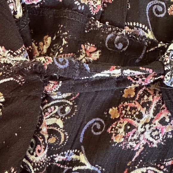 ⭐️5/$25⭐️Black paisley wrap dress - Picture 6 of 9